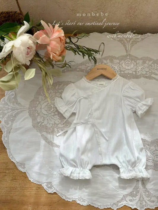 monbebe / Eyelet glory suit