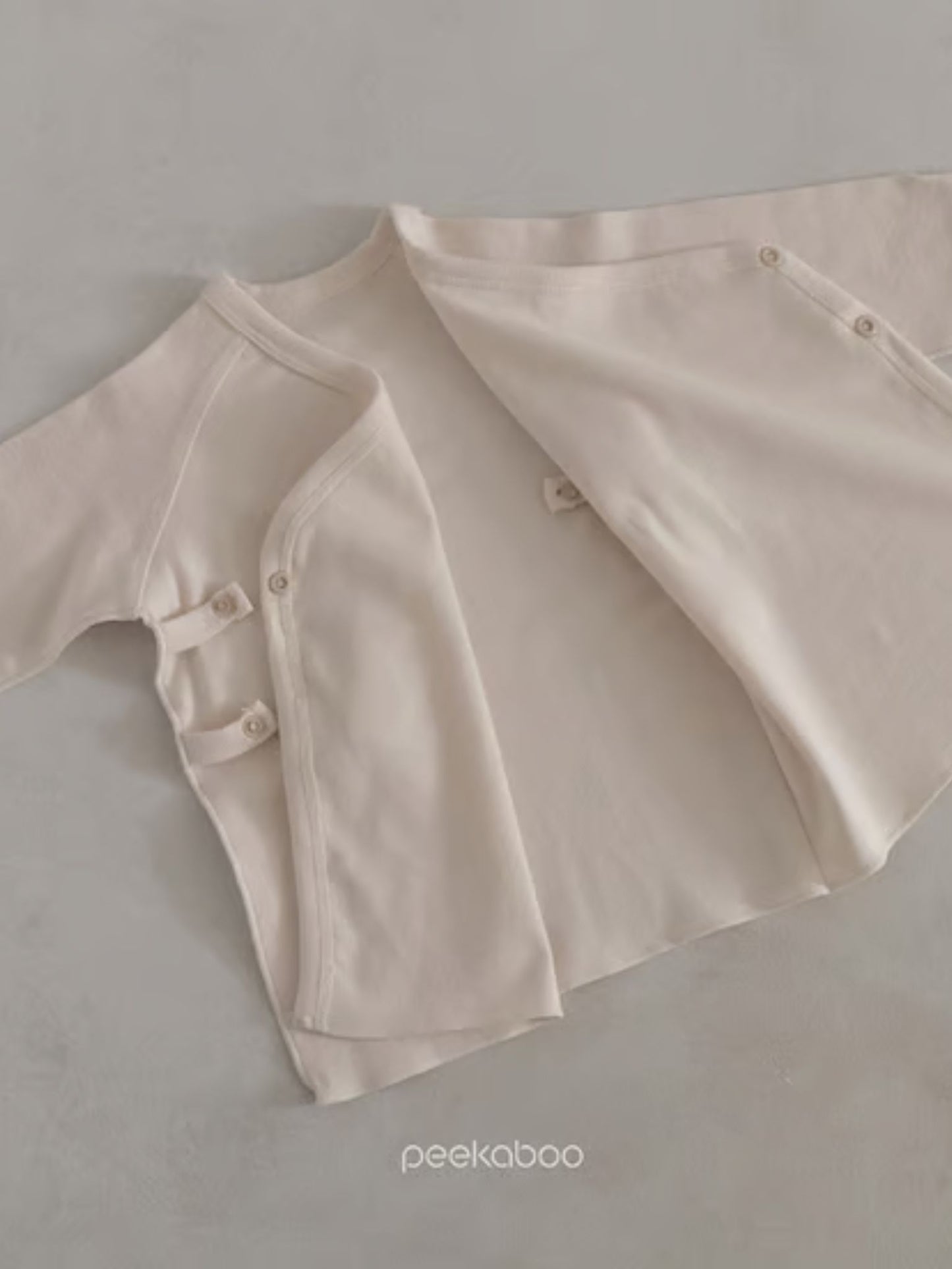 peekaboo / Yougyoug newborn set