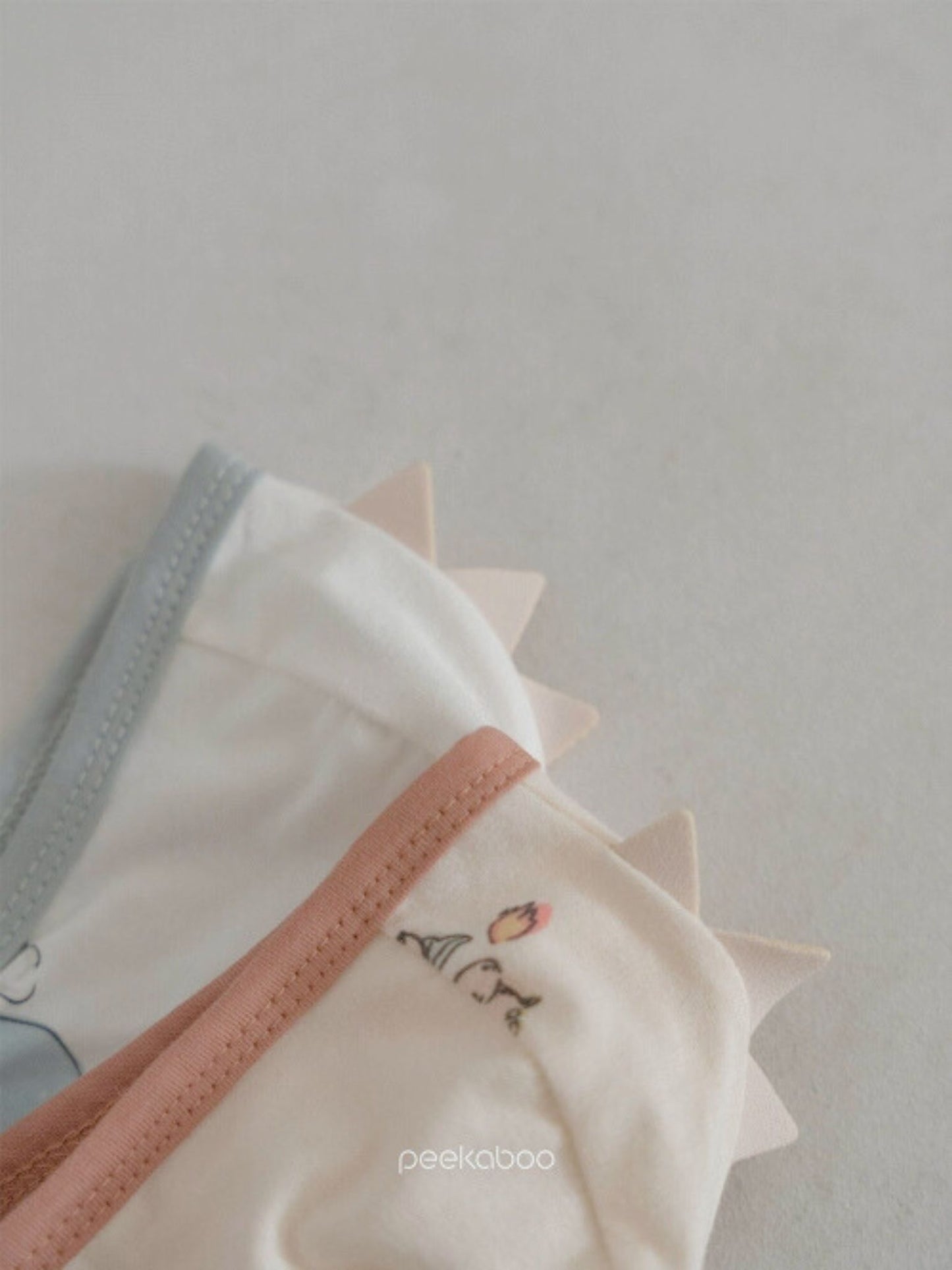 peekaboo / Yongle newborn set