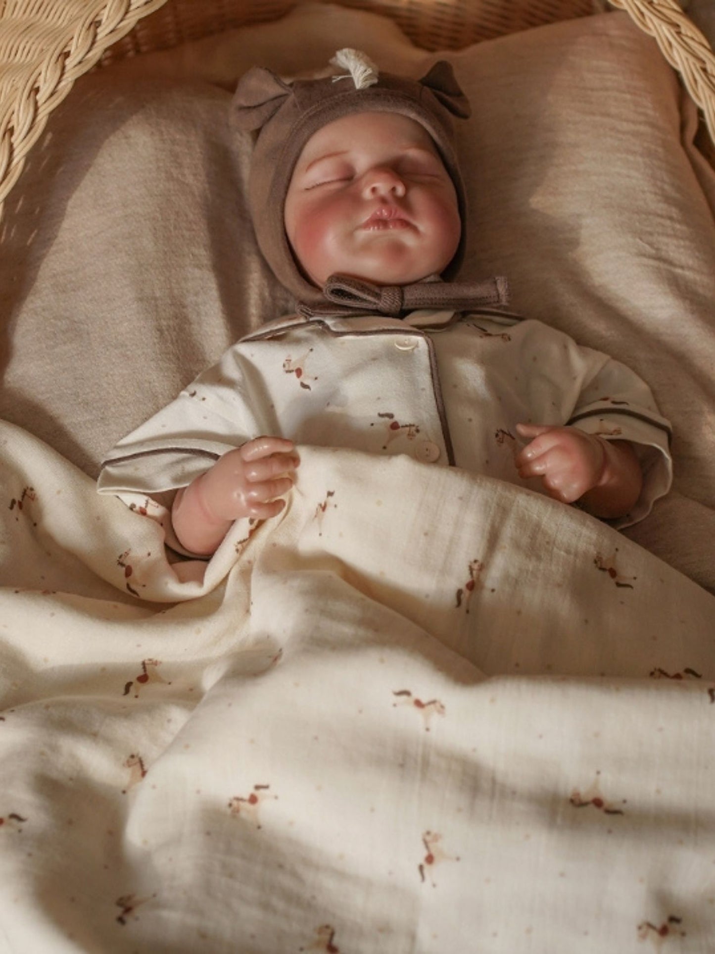 peekaboo / pony blanket