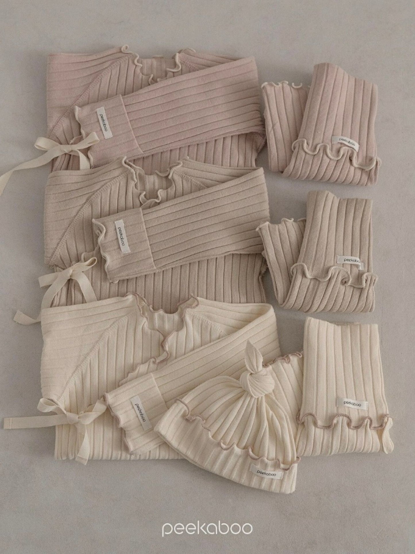 peekaboo / Riley newborn set