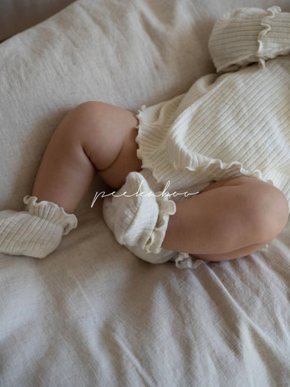 peekaboo / Ann newborn set