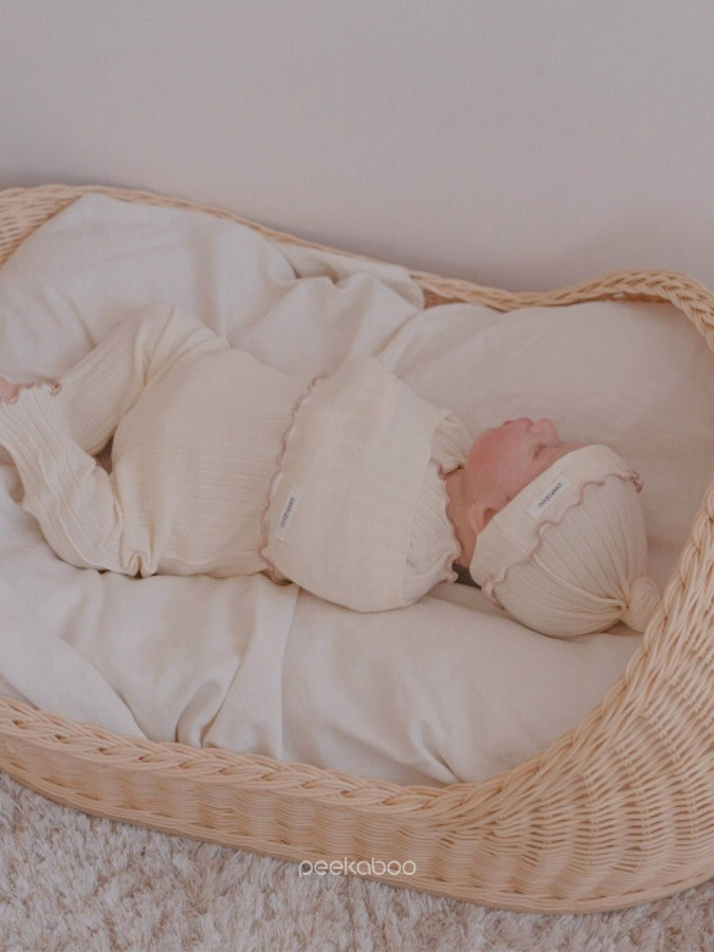 peekaboo / Riley newborn set