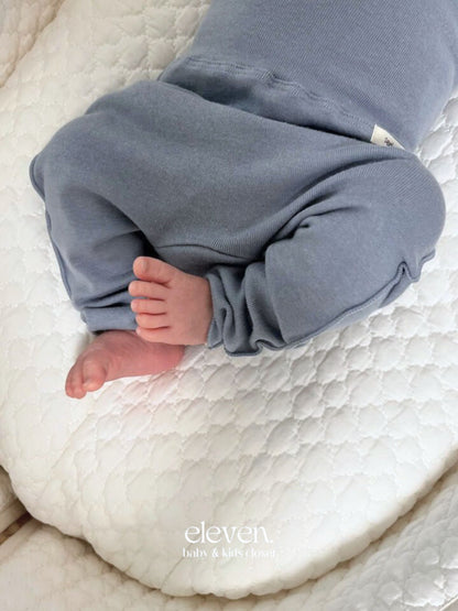 peekaboo / Yougyoug newborn set