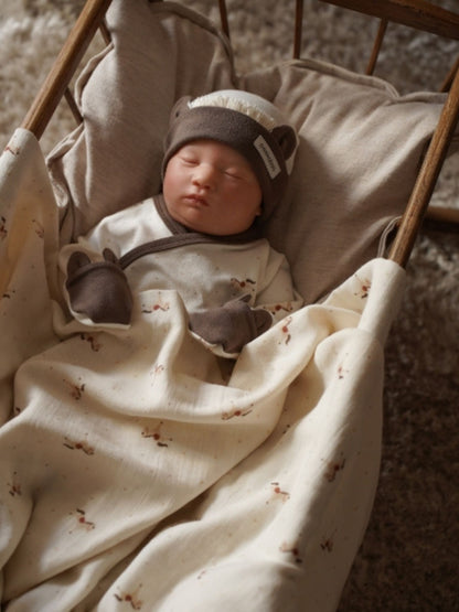 peekaboo / pony blanket