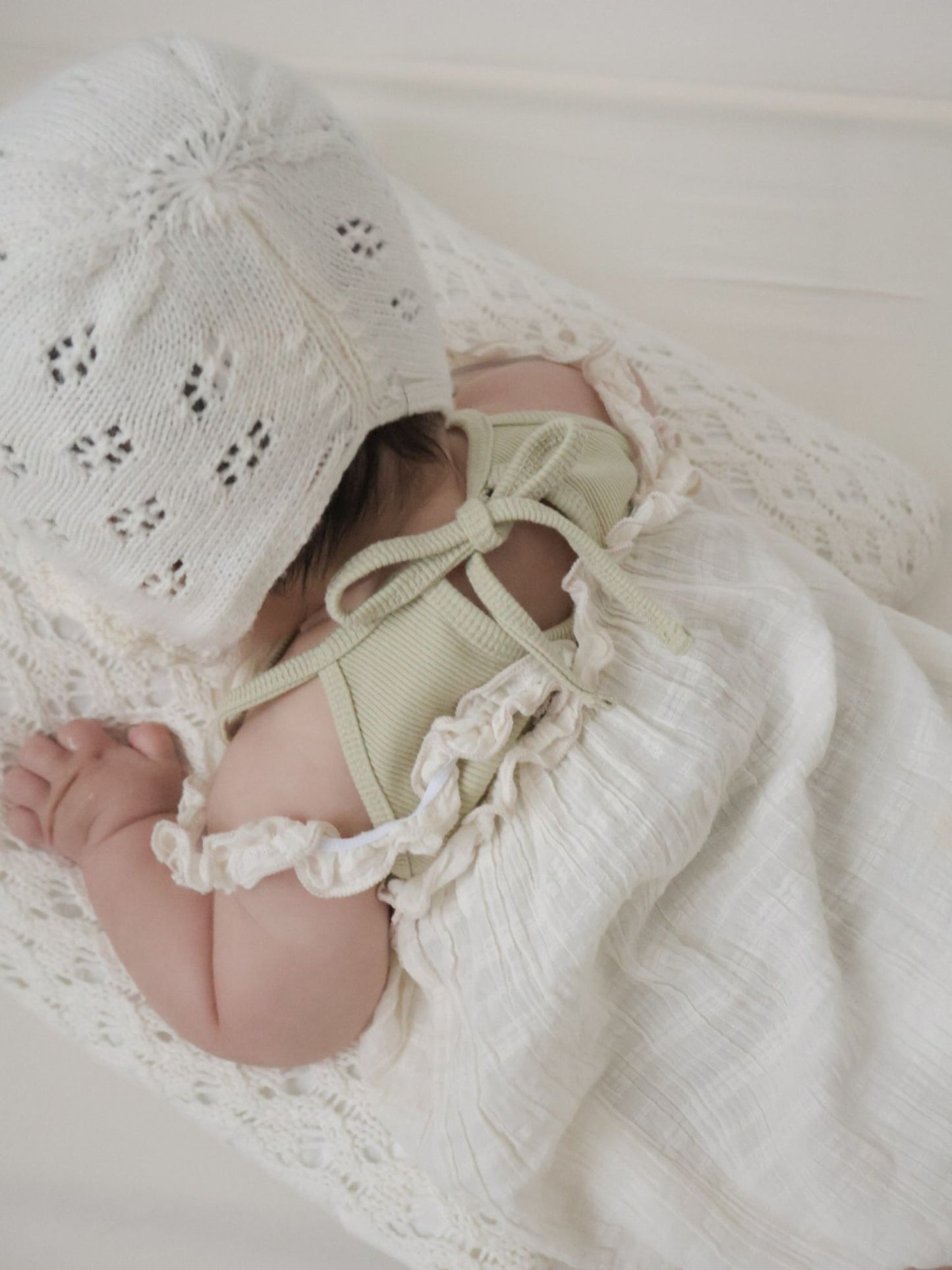 peekaboo / sweet pea baby set