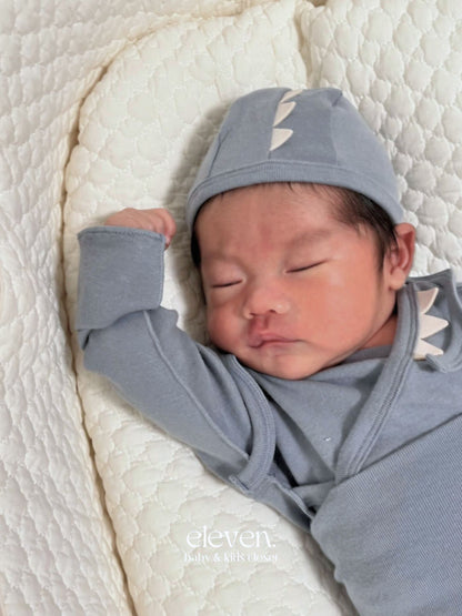 peekaboo / Yougyoug newborn set