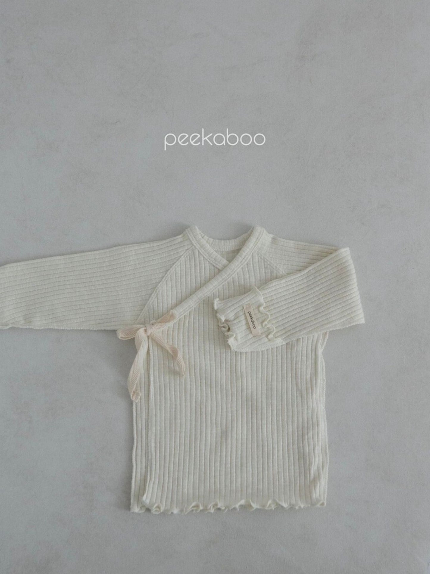 peekaboo / Ann newborn set