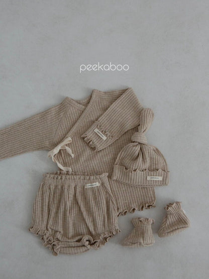 peekaboo / Ann newborn set