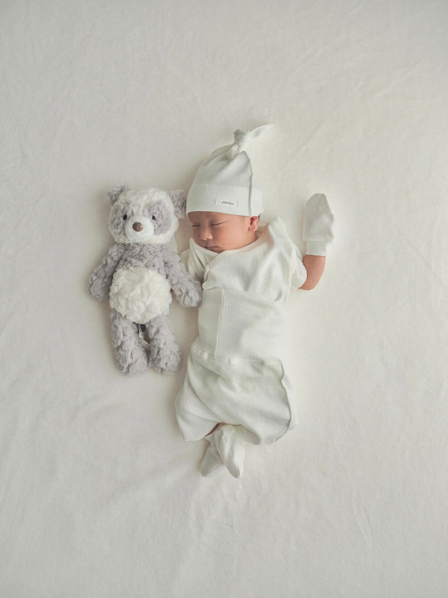 peekaboo / baker newborn set
