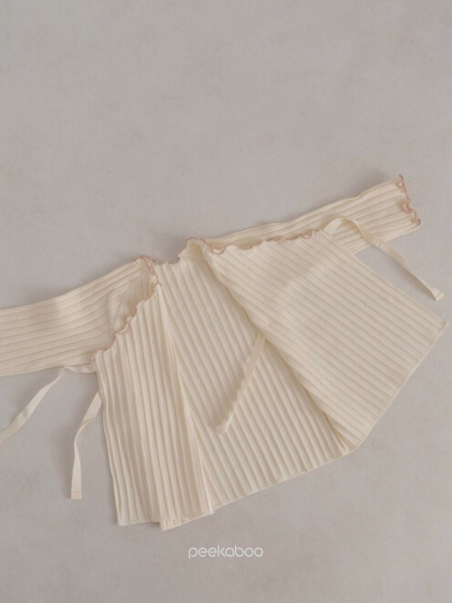 peekaboo / Riley newborn set