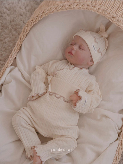 peekaboo / Riley newborn set